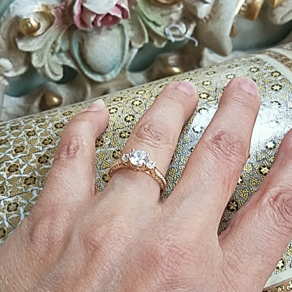 New 14K Solid Yellow Gold Engagement Ring size 7 - Picture 4 of 8